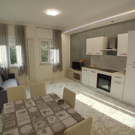 Appartamento Sole E Mare Rapallo 4 Kültér fotó